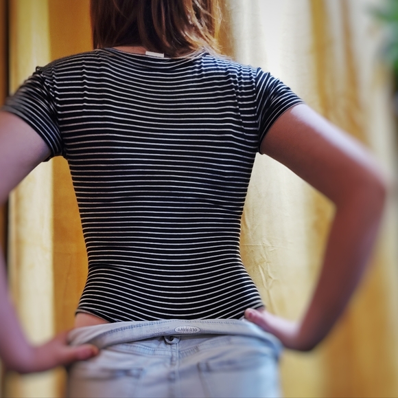 Black & White Striped Short Sleeve Body Suit XS - Picture 3 of 4